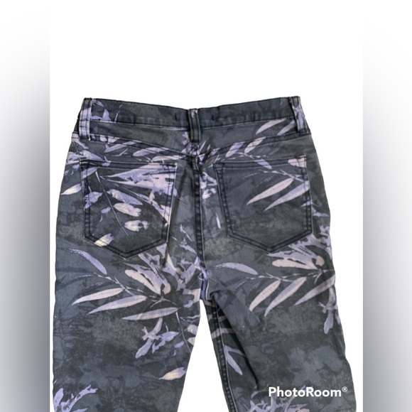 Free People Leaf Foliage Cropped Skinny Jeans Blue & Purple 27 w - Picture 7 of 9